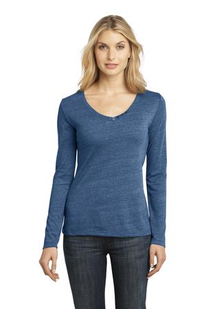 District Made – Ladies Textured Long Sleeve V-Neck with Button Detail Style DM472 2